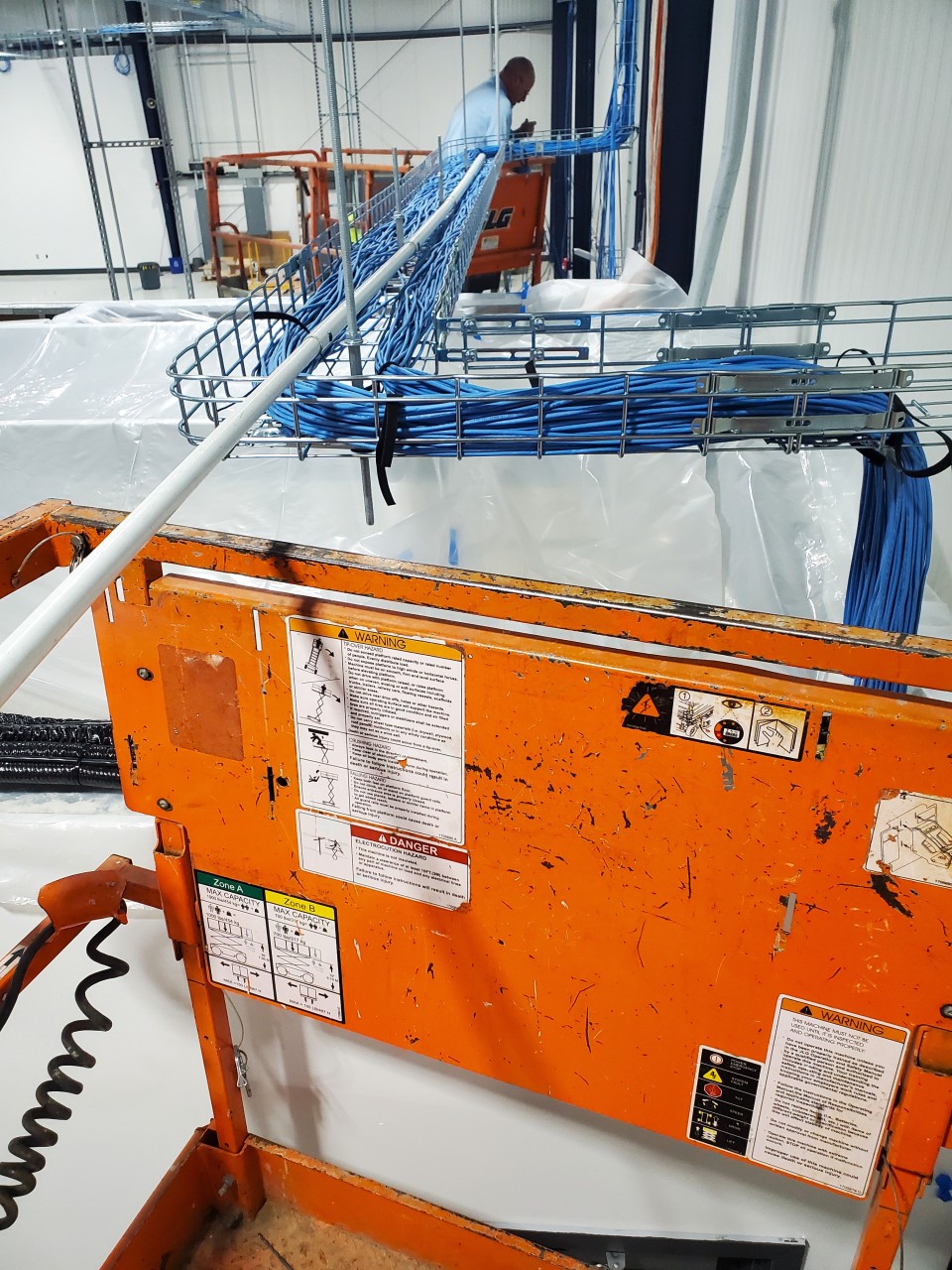 Warehouse cabling